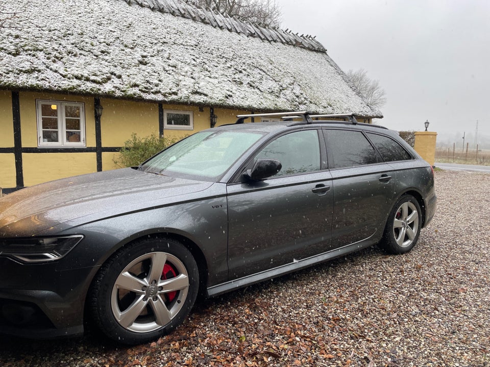 Audi A6 3,0 TDi 326 S-line Competition Avant quattro Tiptr. 5d