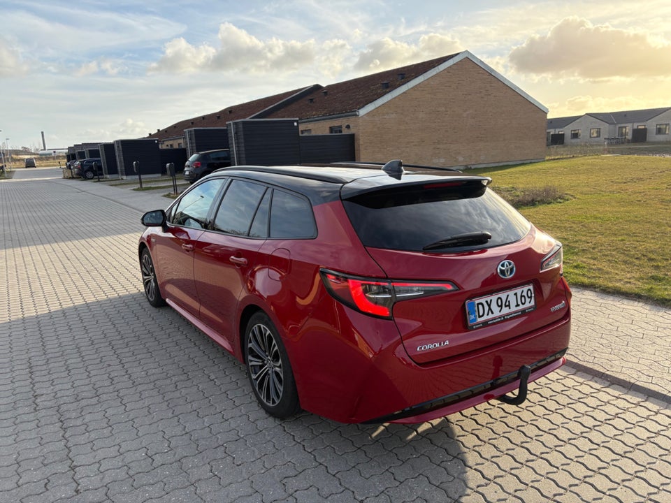 Toyota Corolla 1,8 Hybrid H3 Premium Touring Sports MDS 5d