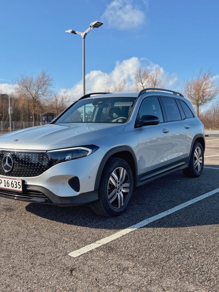 Mercedes EQB250+ 5d