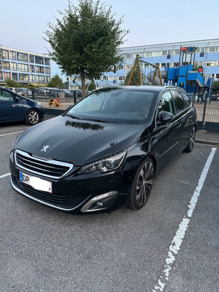 Peugeot 308 1,6 BlueHDi 120 Allure SW 5d