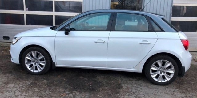 Audi A1 1,4 TFSi 122 Ambition Sportback 5d