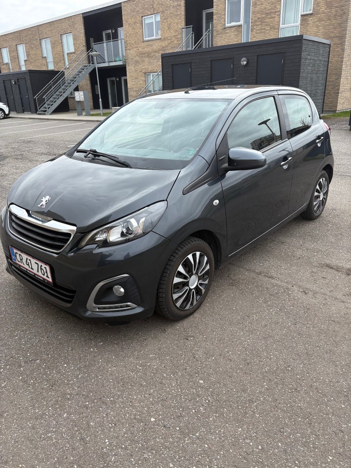 Peugeot 108 1,0 e-VTi 72 Infinity 5d