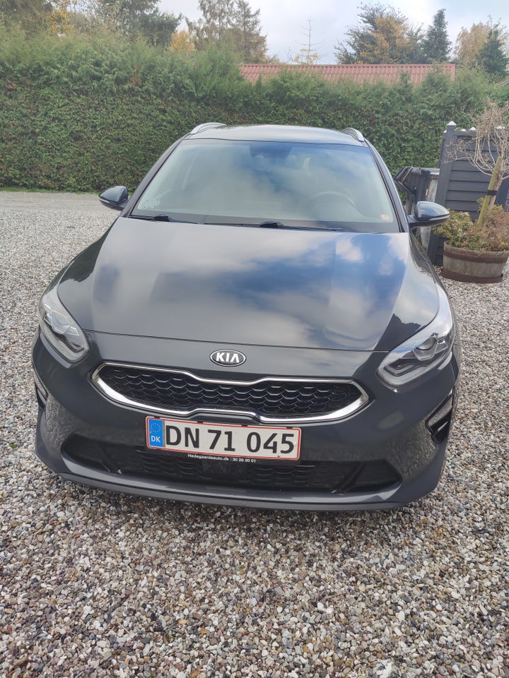 Kia Ceed 1,6 CRDi 136 Intro Edition SW DCT 5d