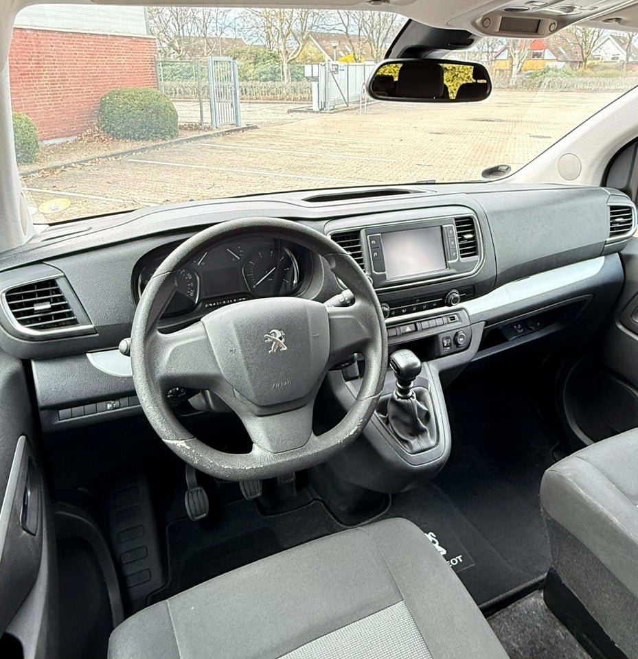 Peugeot Traveller 1,5 BlueHDi 120 L3 Active