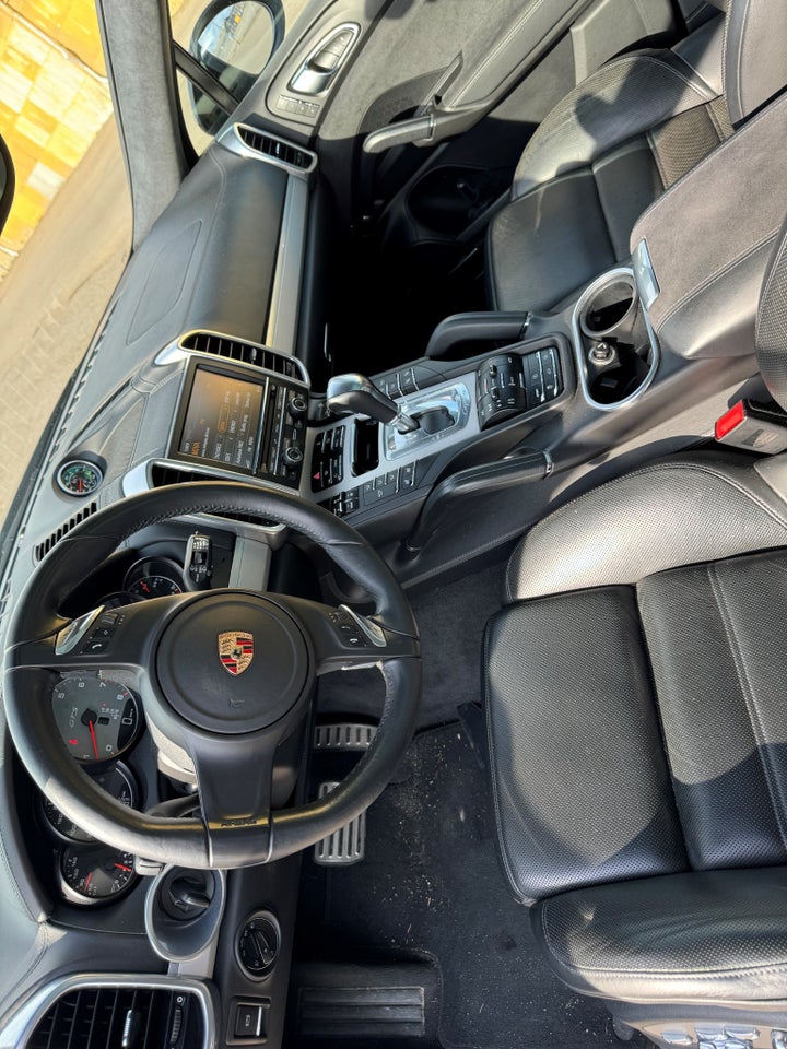 Porsche Cayenne GTS 4,8 Tiptr. Van 5d