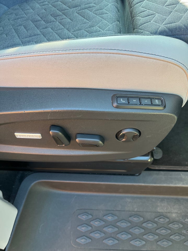 VW ID.Buzz 77 Style SWB 5d