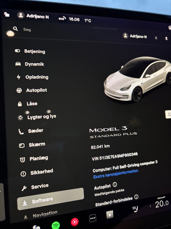 Tesla Model 3 Standard Range+ RWD 4d