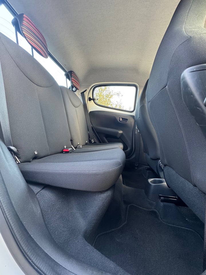 Citroën C1 1,2 PureTech Iconic 5d