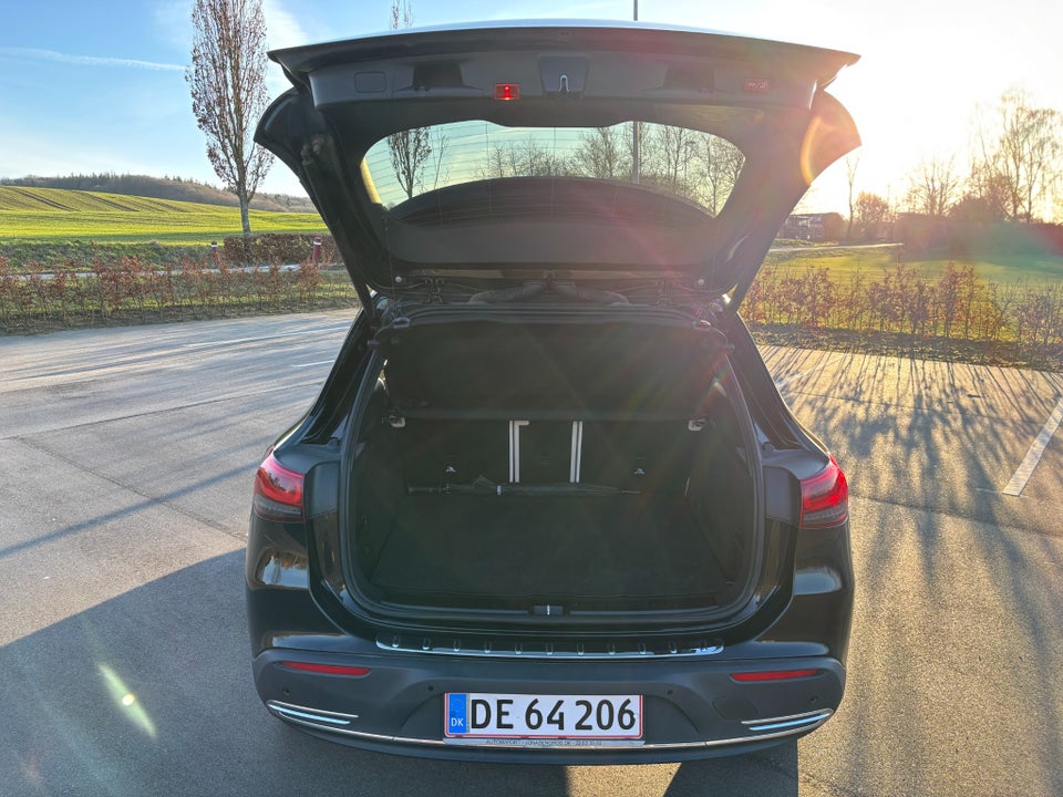 Mercedes EQA250 Progressive 5d