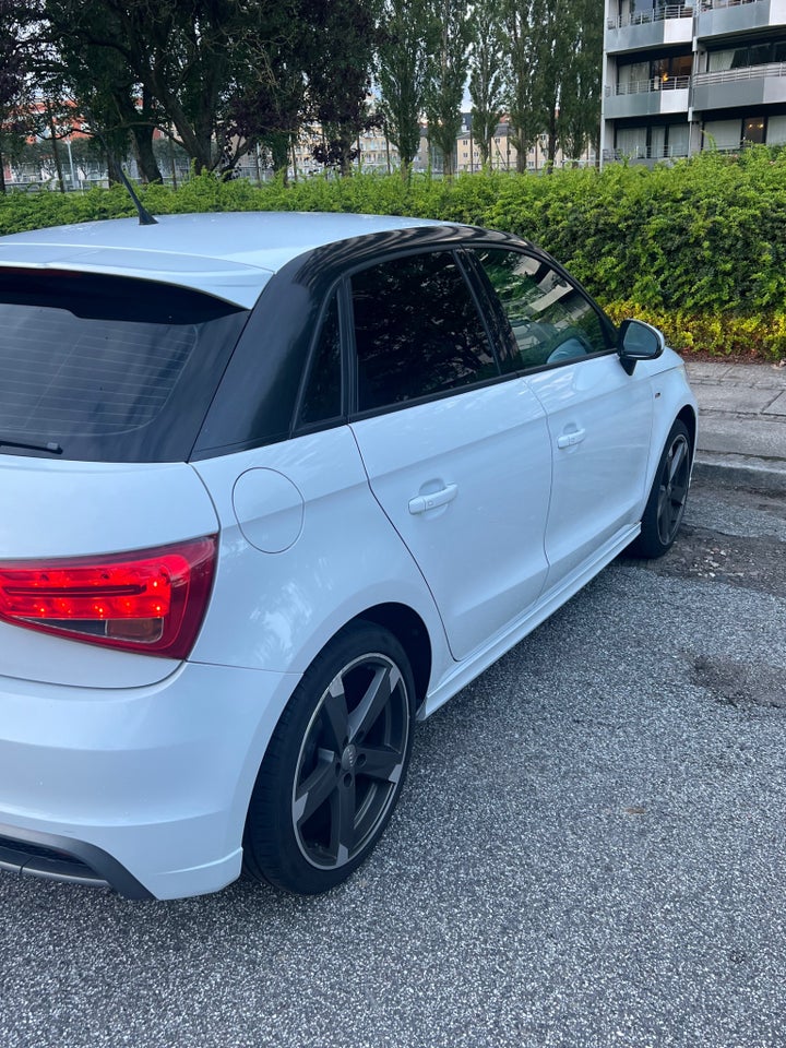 Audi A1 1,4 TFSi 185 Ambition Sportback S-tr. 5d