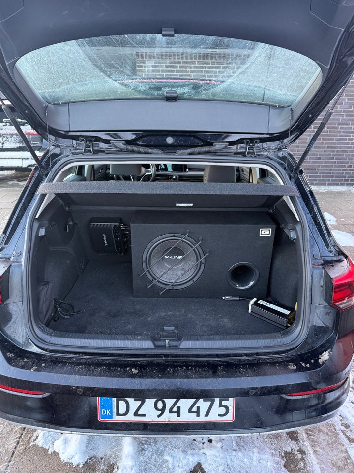 VW Golf VIII 1,4 eHybrid DSG 5d