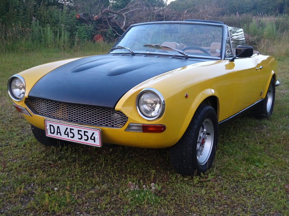 Fiat 124 1,6 Spider 2d