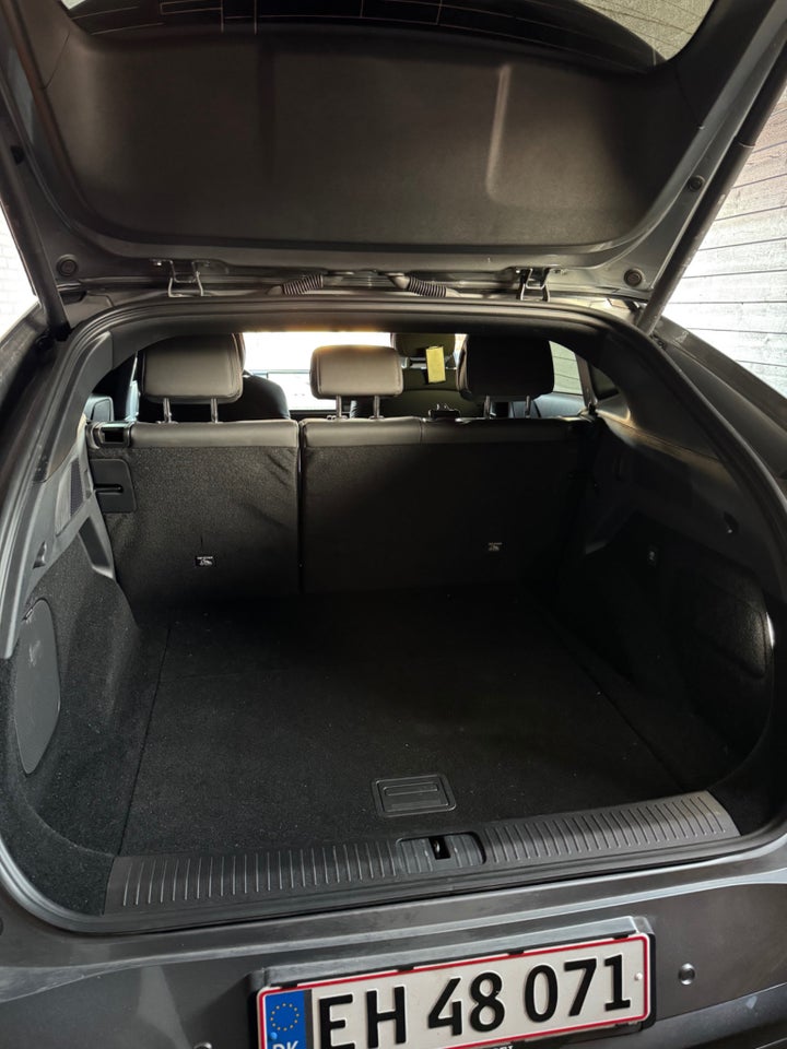 Xpeng G6 Performance 5d