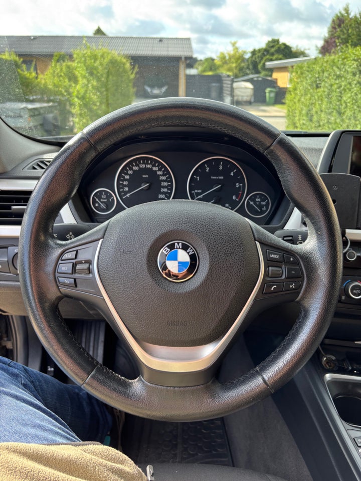 BMW 318d 2,0 Touring aut. 5d