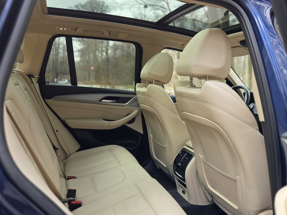 BMW iX3 Charged Impressive 5d