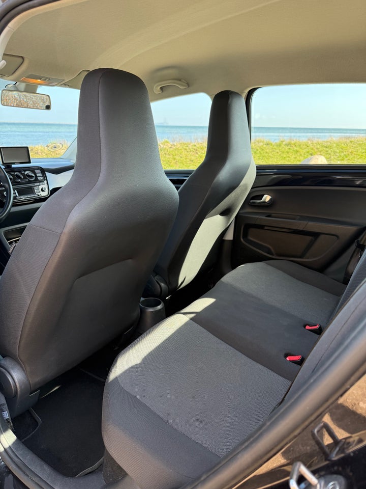 VW Up! 1,0 60 Move Up! BMT 5d