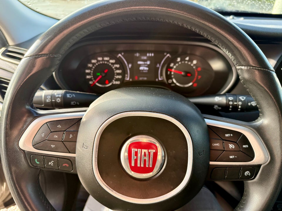 Fiat Tipo 1,4 16V Easy SW 5d