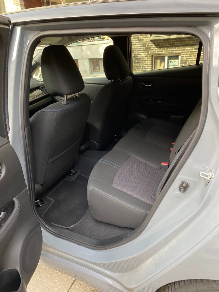 Nissan Leaf 39 N-Connecta 5d