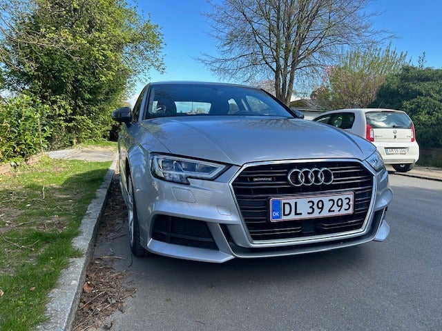 Audi A3 40 TFSi Sport quattro S-tr. 4d