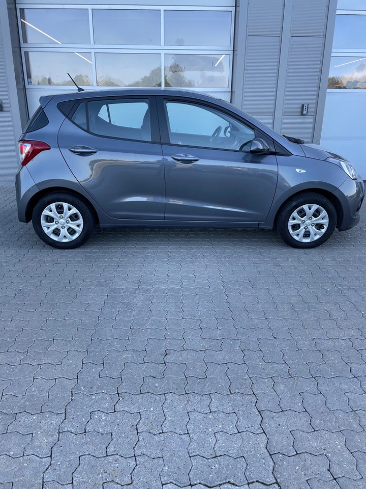 Hyundai i10 1,0 Trend 5d