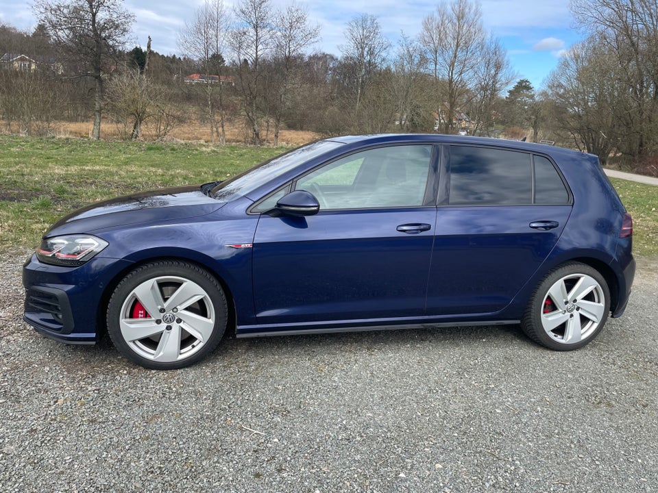 VW Golf VII 2,0 GTi Performance DSG 5d