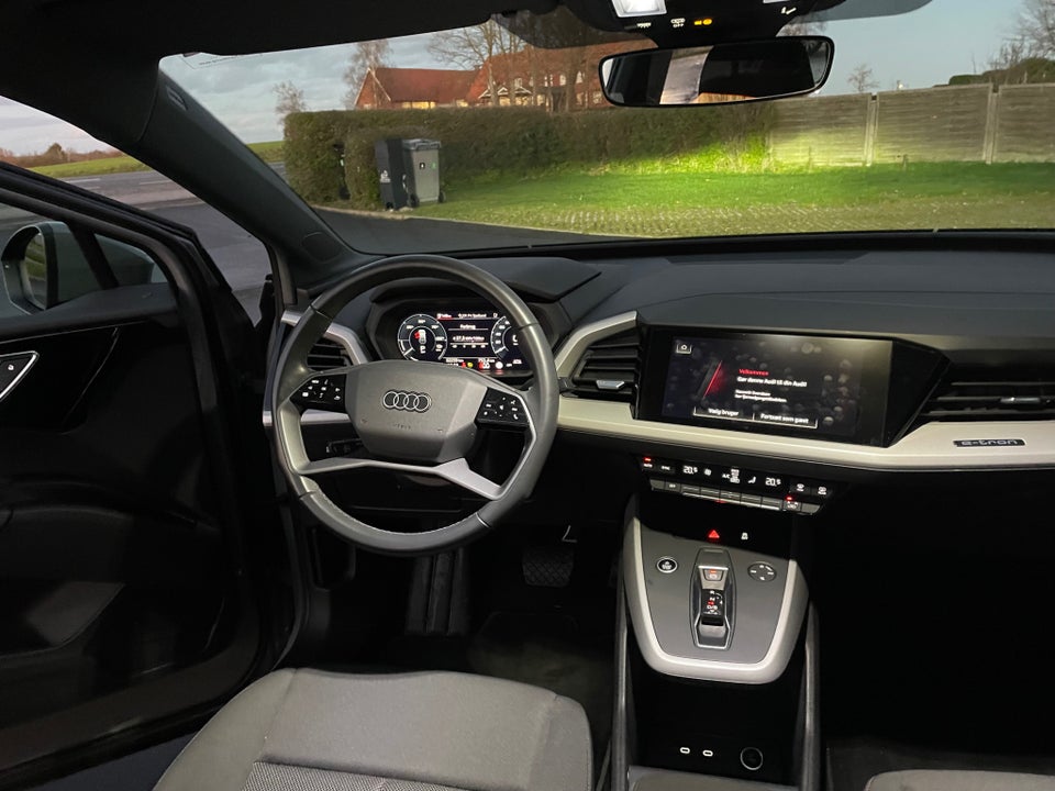 Audi Q4 e-tron 35  5d