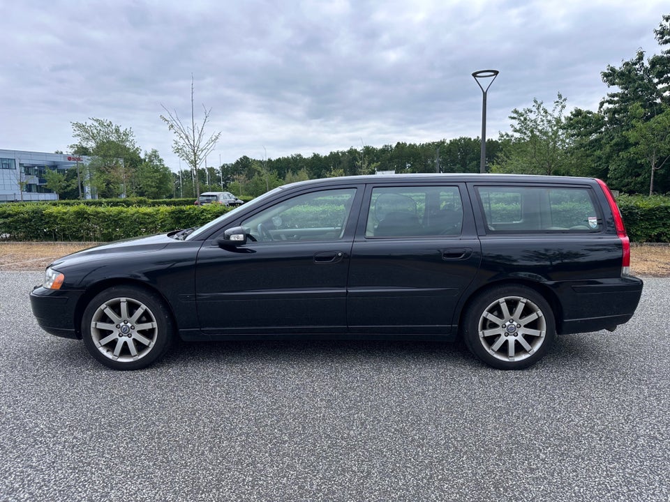 Volvo V70 2,4 140 Classic 5d