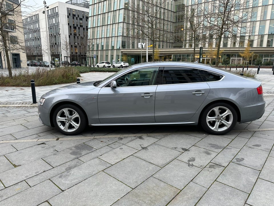 Audi A5 1,8 TFSi 144 S-line Sportback Multitr. 5d