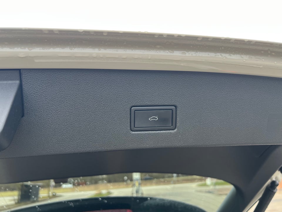 VW T-Roc 1,5 TSi 150 R-line DSG 5d