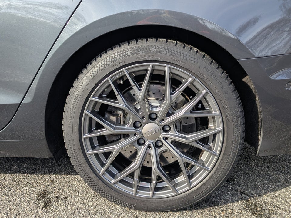 Audi A4 45 TDi Advanced plus Avant quattro Tiptr. 5d