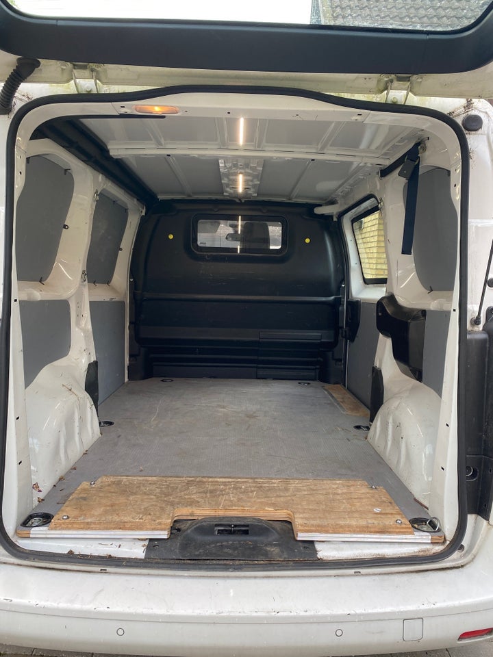 Peugeot Expert 2,0 BlueHDi 180 L2 Ultimate EAT6 Van