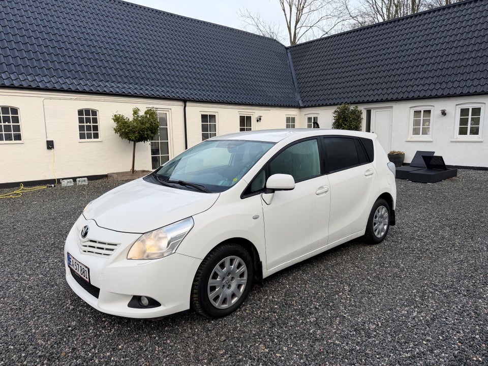 Toyota Verso 2,0 D-4D T1 7prs 5d