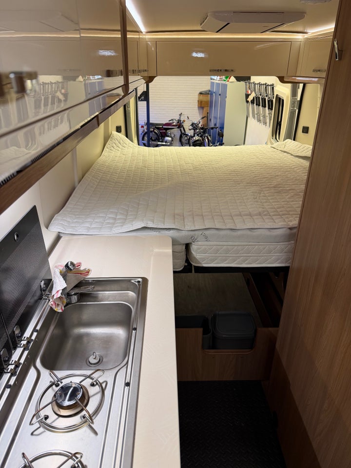 Fiat Hobby 2,3 MJT Vantana K65 ET Deluxe aut. 5d