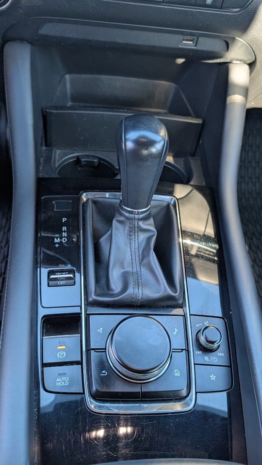 Mazda 3 2,0 SkyActiv-G 122 Sky Tech aut. 5d