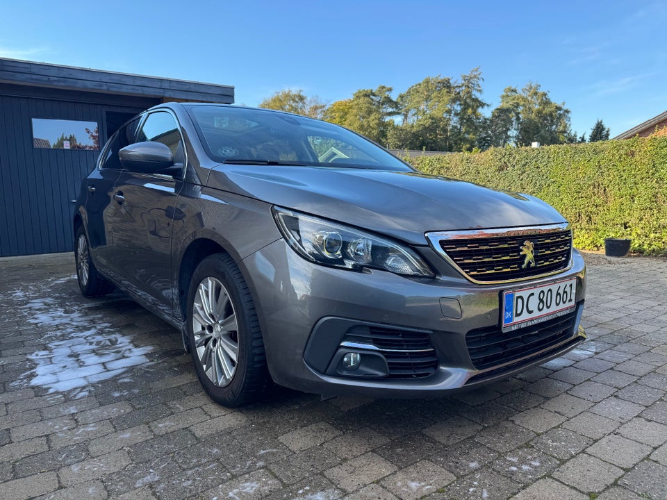 Peugeot 308 1,6 BlueHDi 120 Allure 5d