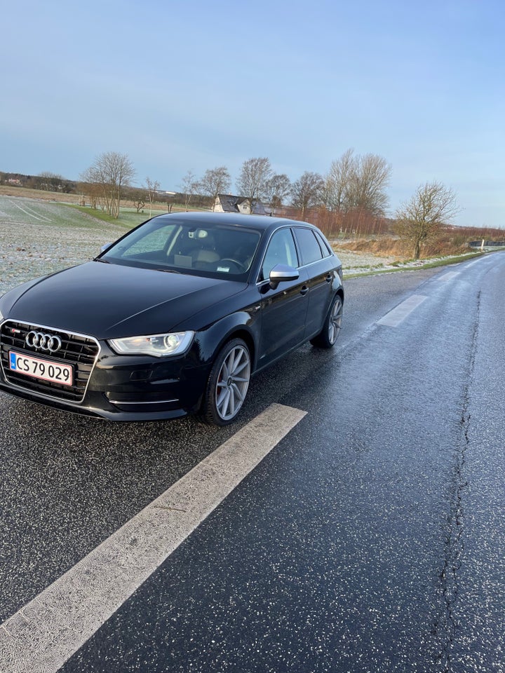 Audi A3 1,6 TDi S-line Sportback 5d