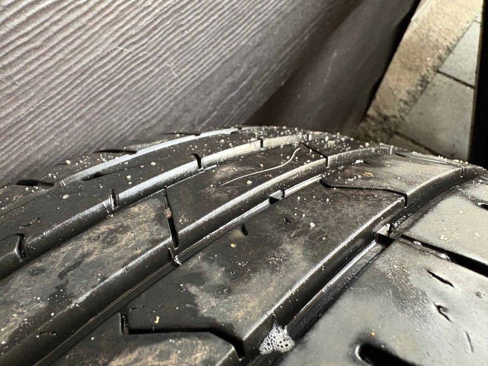 Toyota Avensis 2,0 D-4D T1 4d