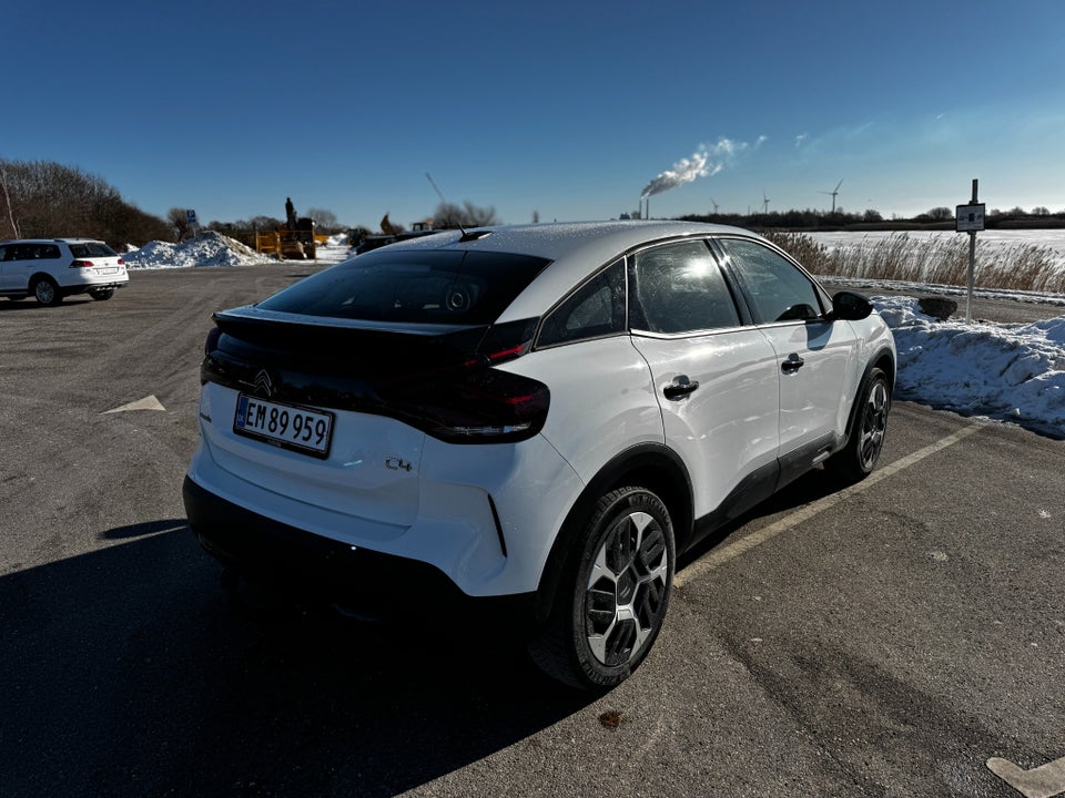 Citroën C4 1,2 PureTech 100 Iconic Comfort 5d