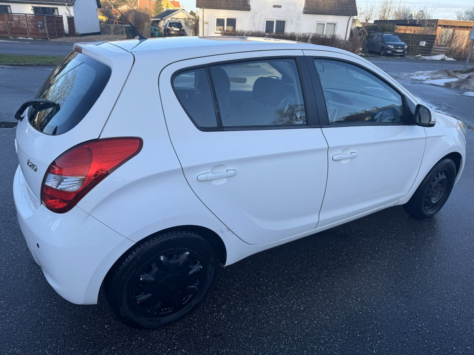 Hyundai i20 1,25 Comfort 5d