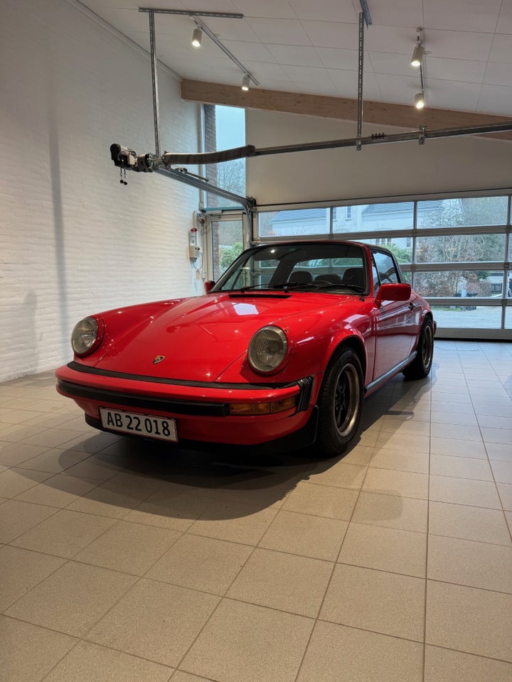 Porsche 911 2,7 Targa 2d