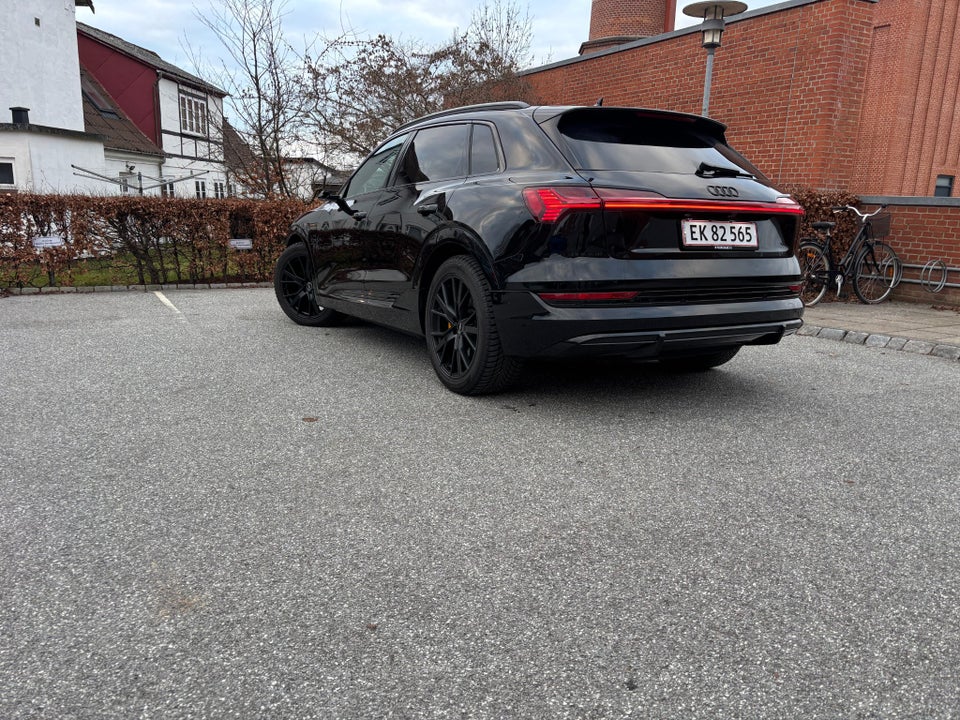 Audi e-tron 55 Black Edition S-line quattro 5d