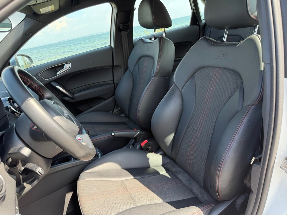 Audi S1 2,0 TFSi Sportback quattro 5d