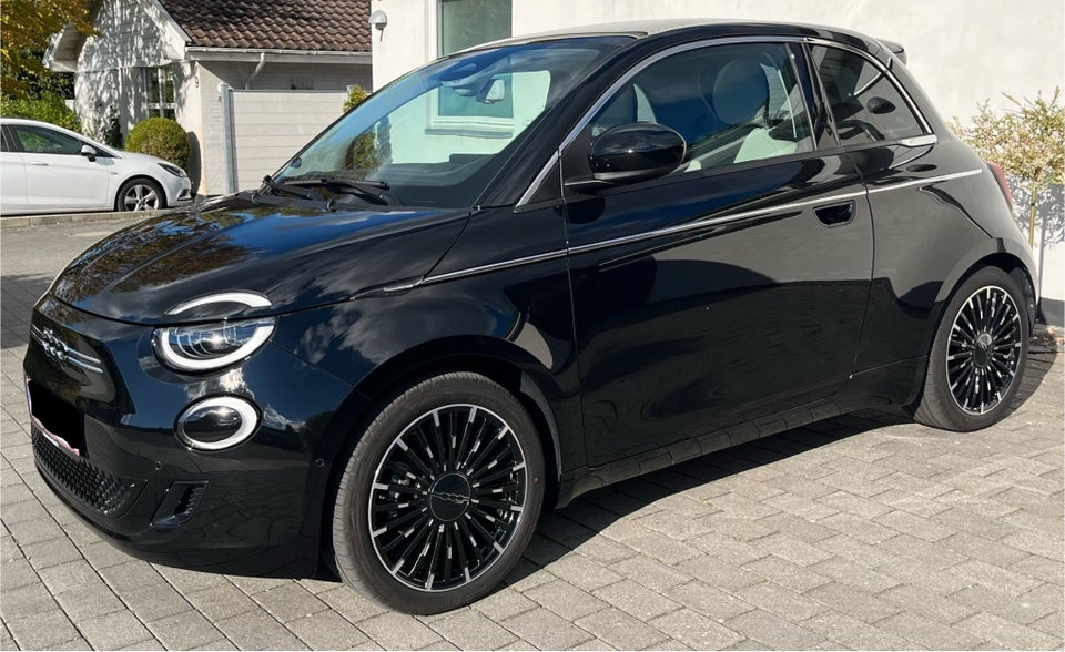 Fiat 500e la Prima 3d