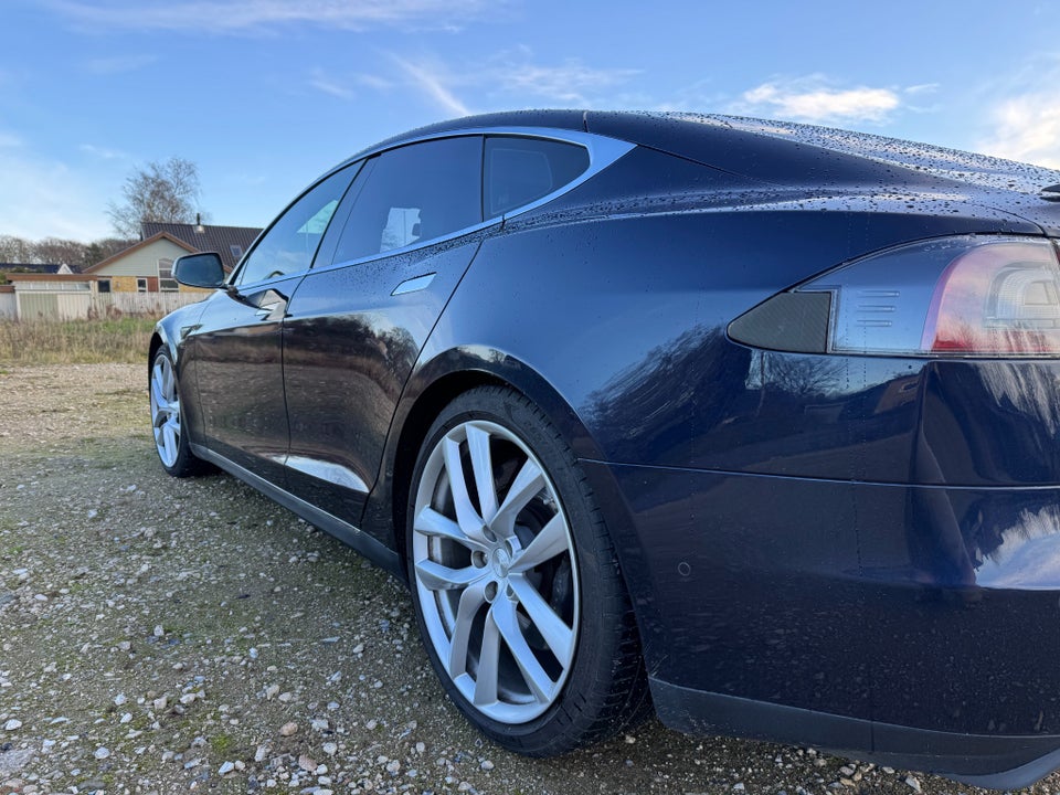 Tesla Model S 85D 5d