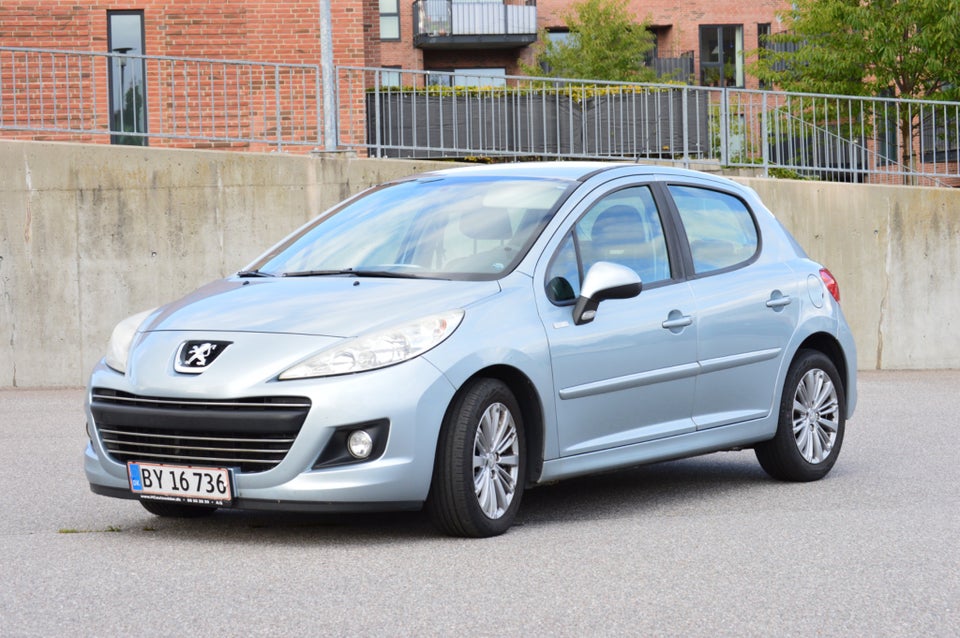 Peugeot 207 1,6 HDi 90 Comfort+ 5d