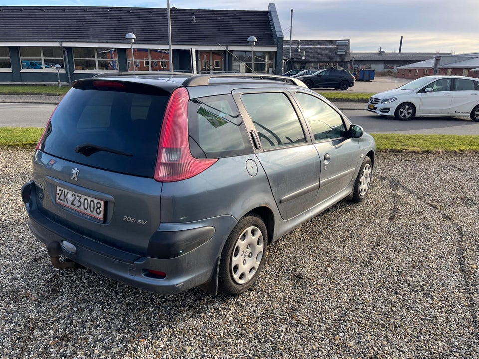 Peugeot 206 1,4 Edition SW 5d