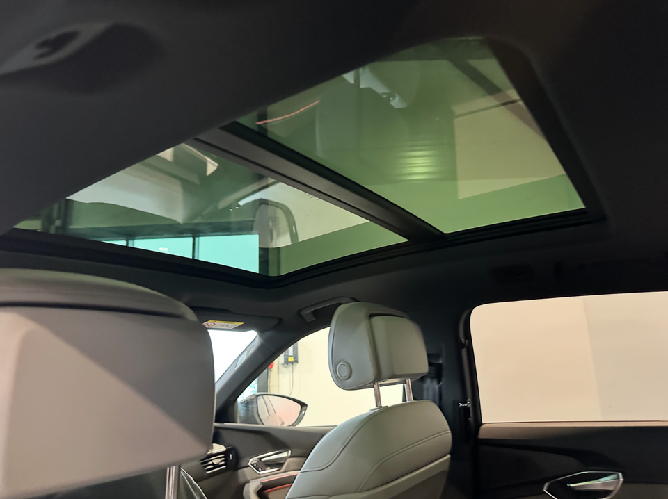 Audi e-tron 55 S-line quattro 5d