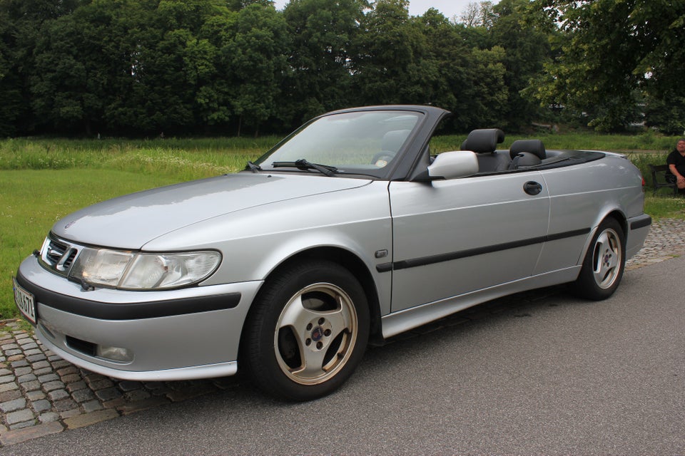 Saab 9-3 2,0 Aero Cabriolet 2d