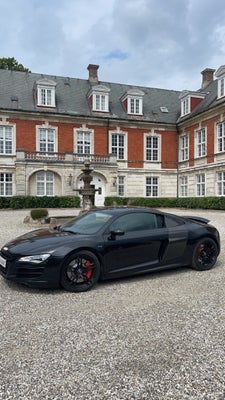 Audi R8 5,2 FSi Coupé quattro 2d