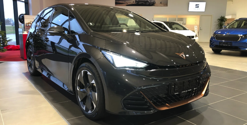 Cupra Born 77 e-Boost 5d